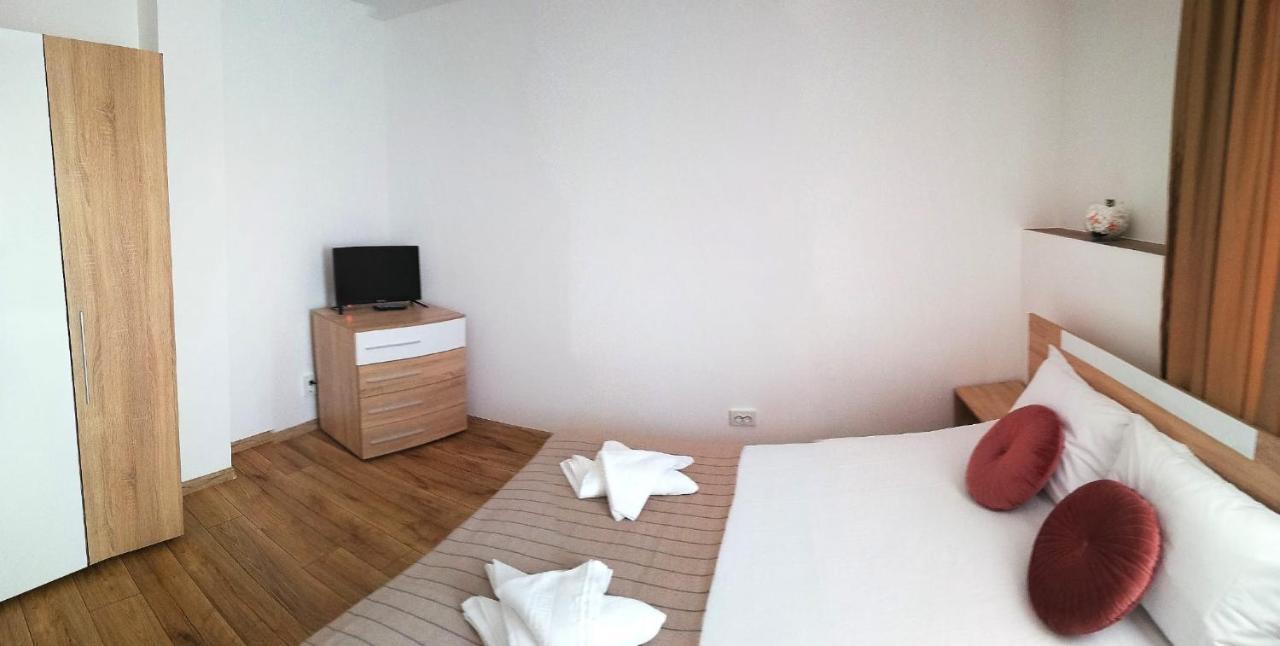 Pensiunea Eden House Craiova Eksteriør billede